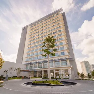 5* Hotel Renaissance Resort&marina