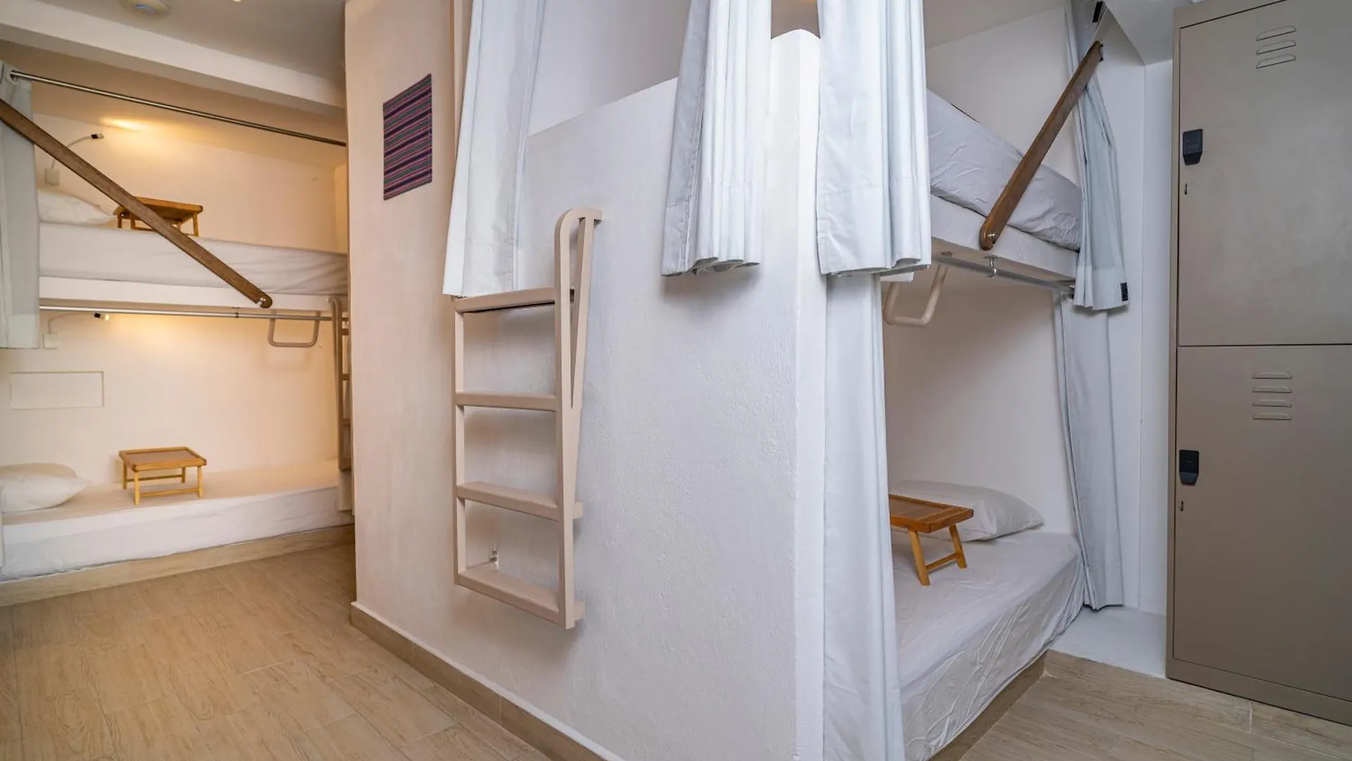 Hostel Digital Nomads Hotel & Coliving Cancun