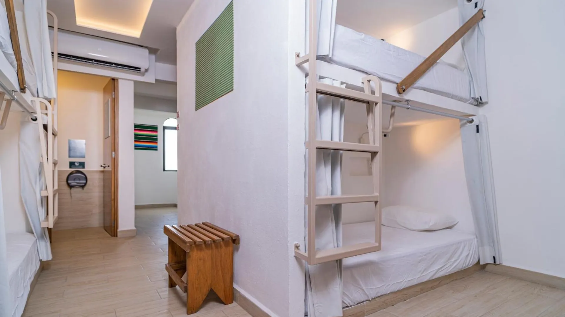 Albergue Digital Nomads Hotel & Coliving Cancún