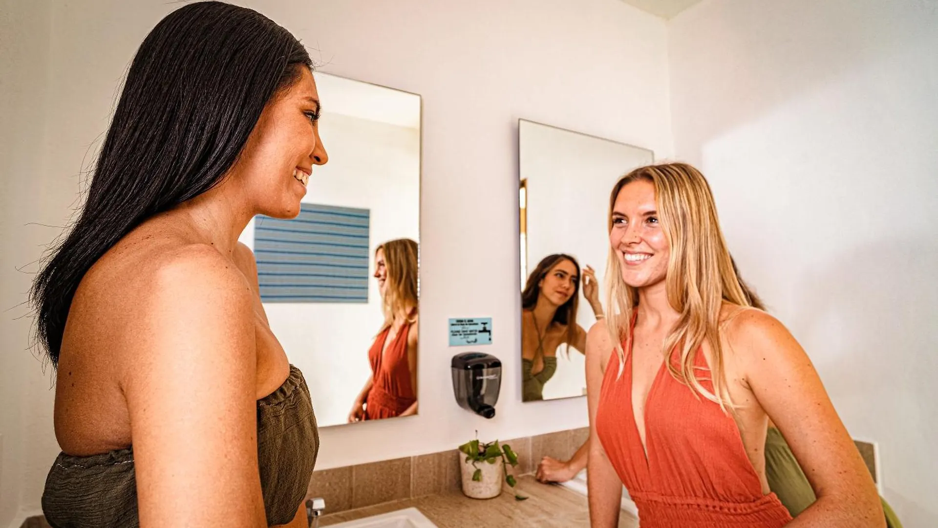 Digital Nomads Hotel & Coliving Cancún 0*,